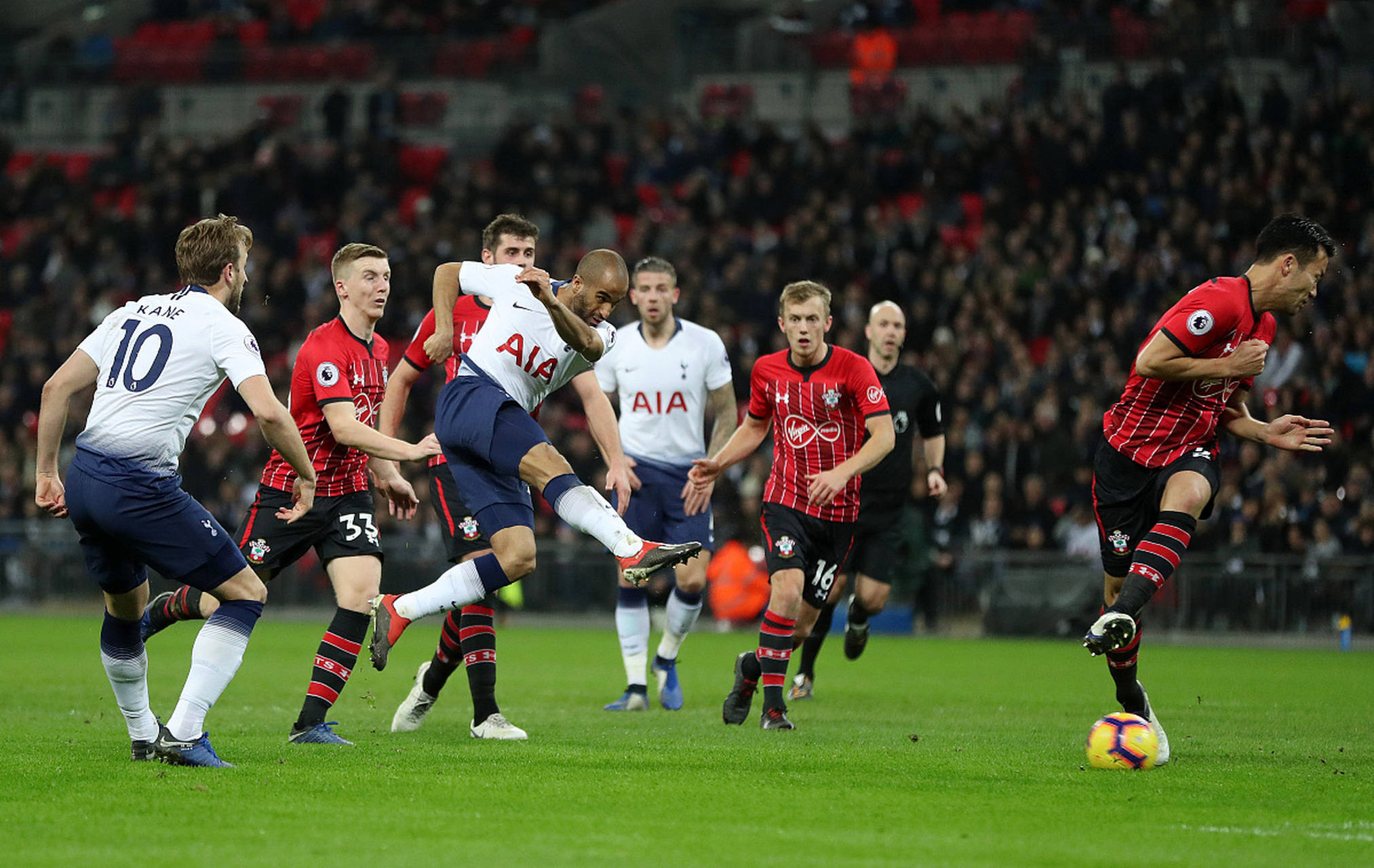 是巨大的利 是巨大的利