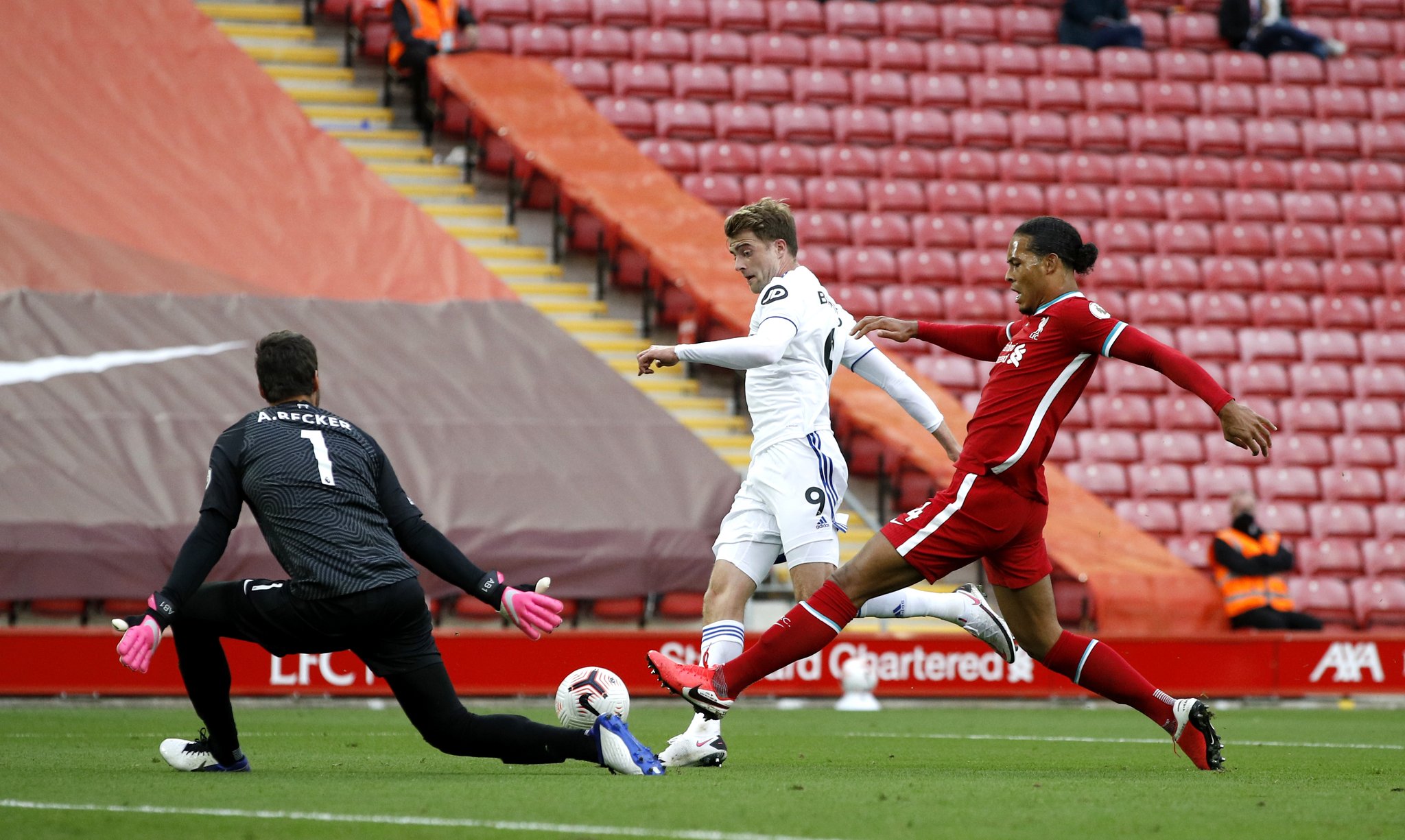 力打下了基 力打下了基